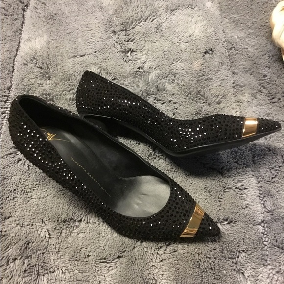 Giuseppe Zanotti black crystal pumps - Picture 7 of 12